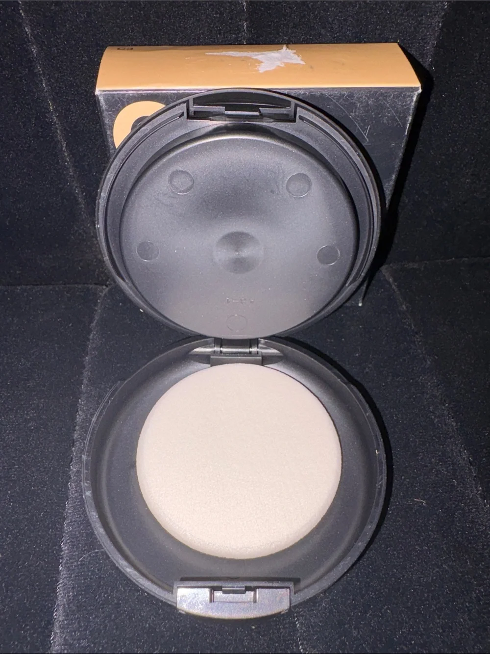 MAC Cosmetics STUDIO FIX POWDER FOUNDATION — C3 NIB